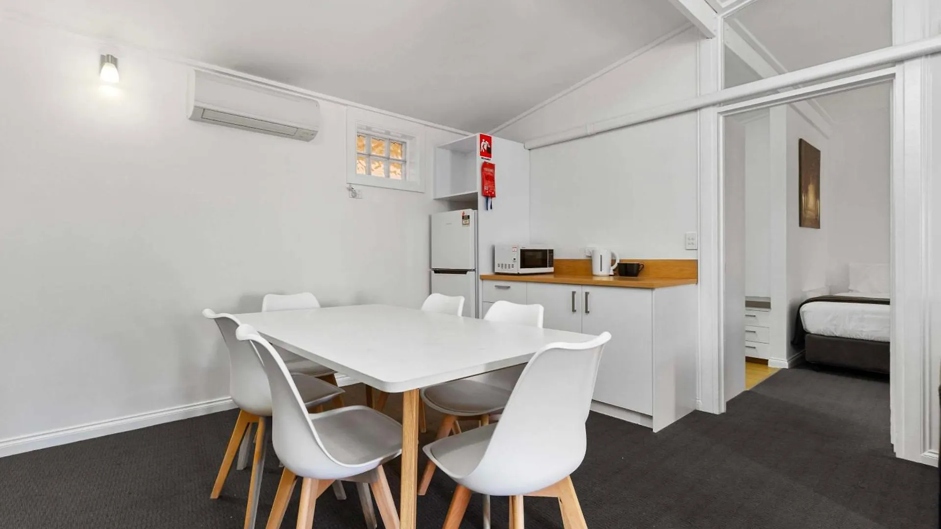 Econo Lodge East Adelaide